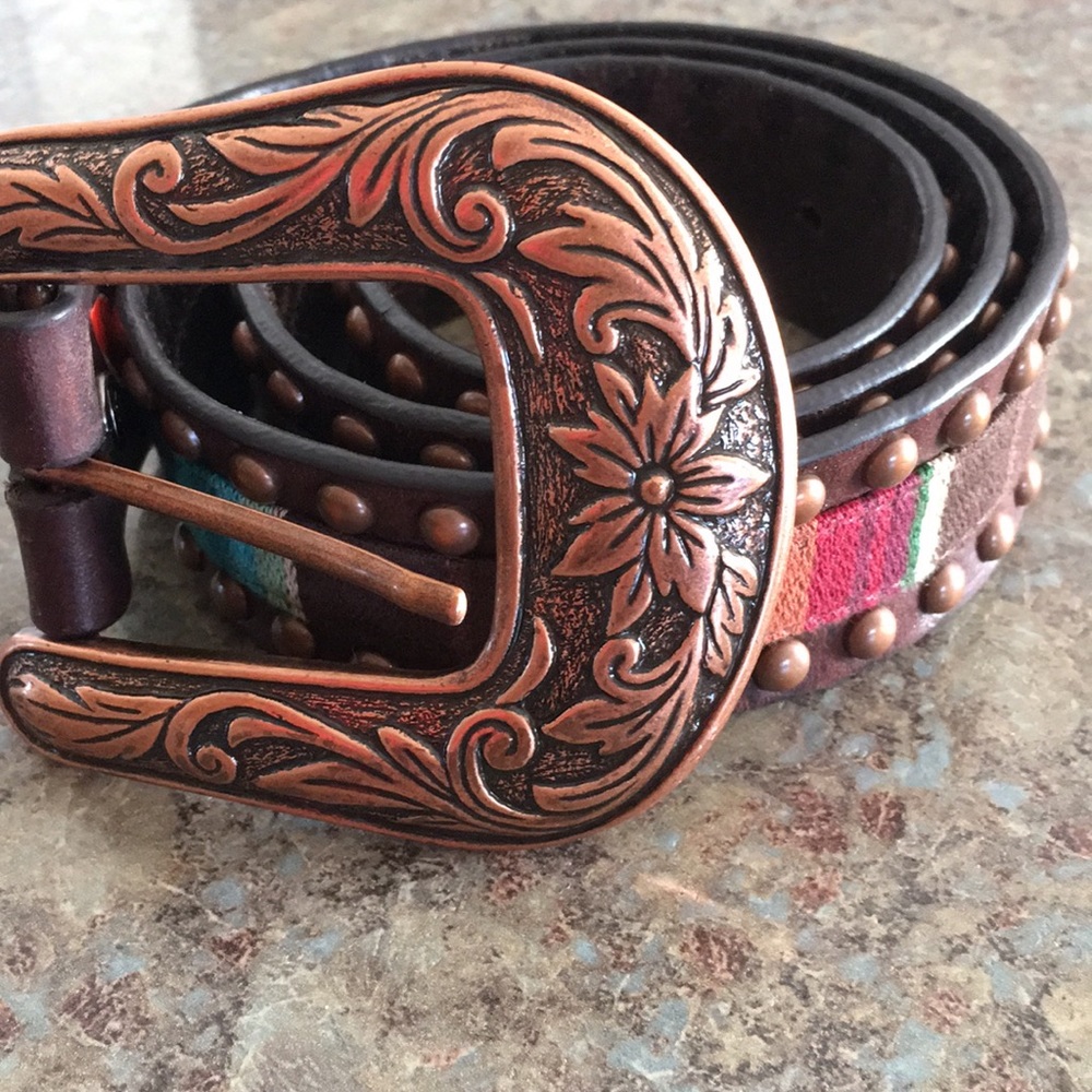 Ariat Serape Medium Belt